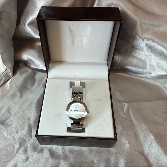 Coach Mother of Pearl & Diamond bangle watch - Picture 1 of 3